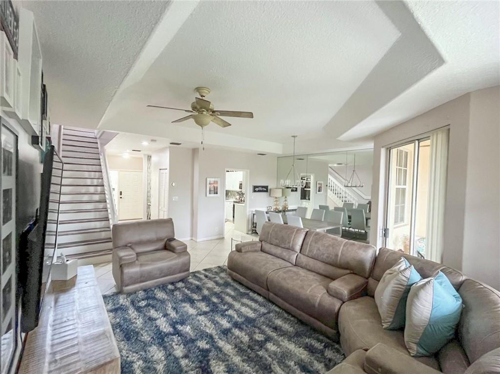 CORAL PALM VILLAGE - Residential