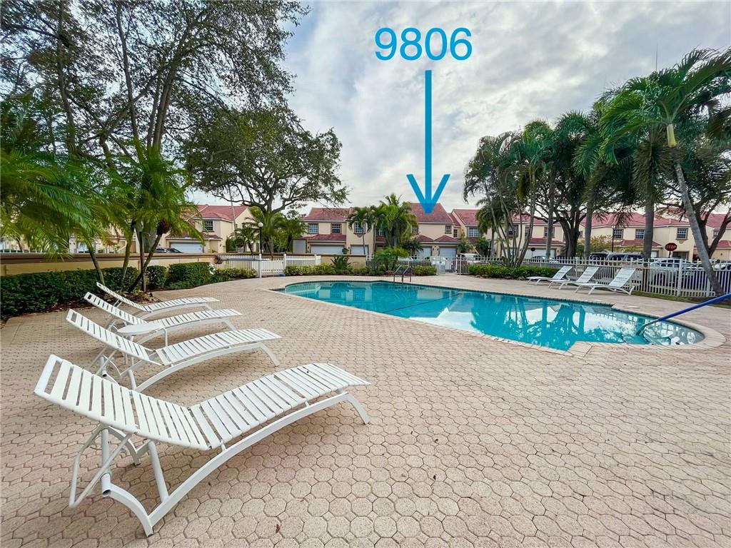 CORAL PALM VILLAGE - Residential