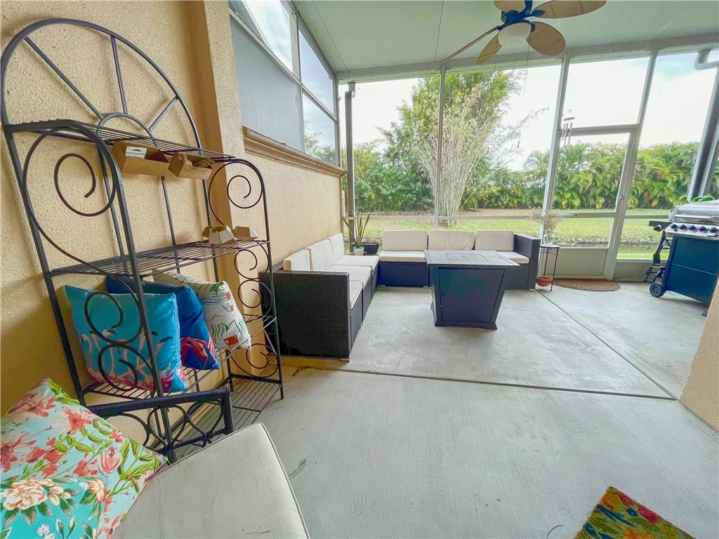 CORAL PALM VILLAGE - Residential