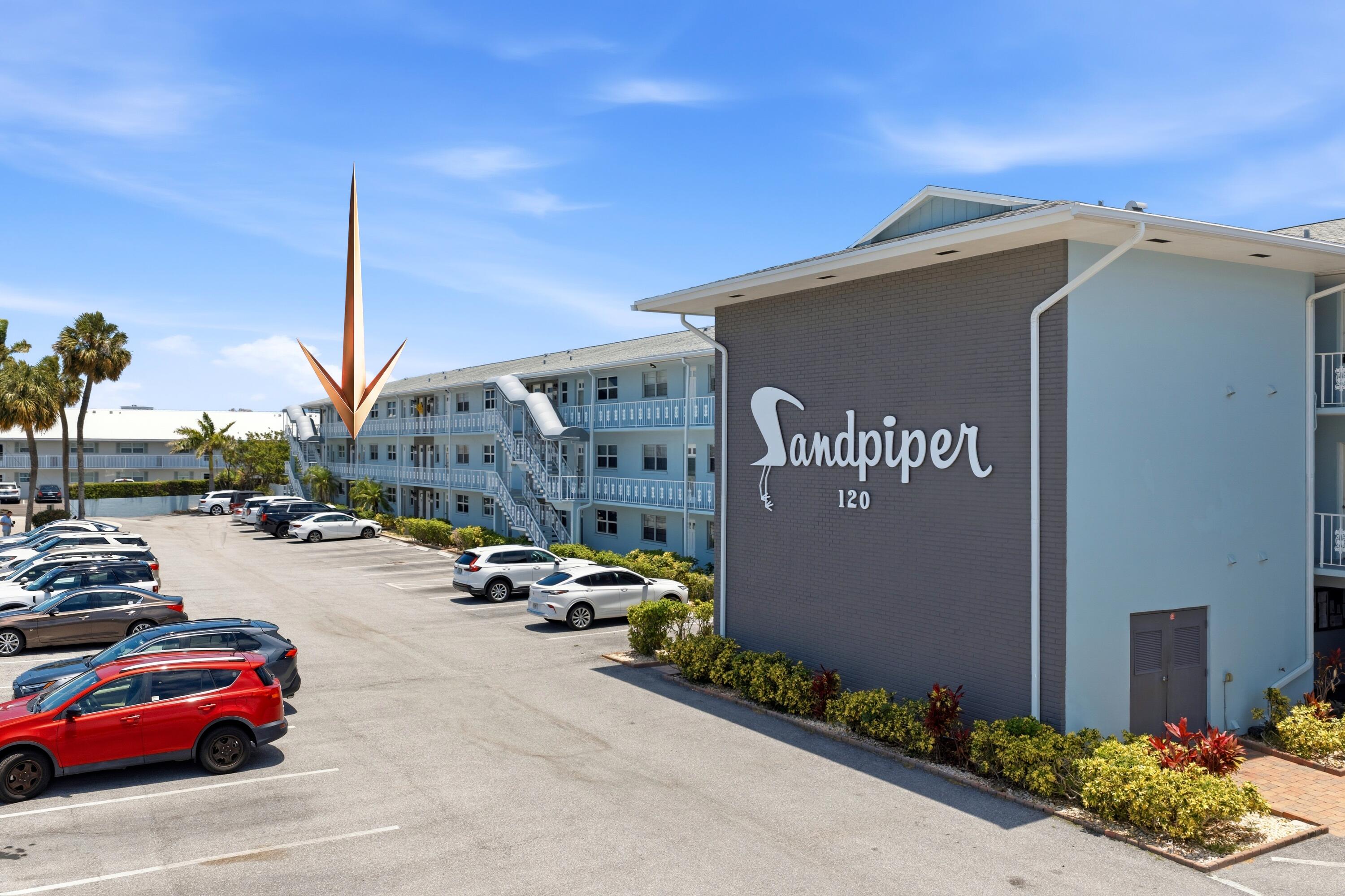 SANDPIPER COND APTS LTS 188 TO 193 PALM BEACH LAKE - Residential