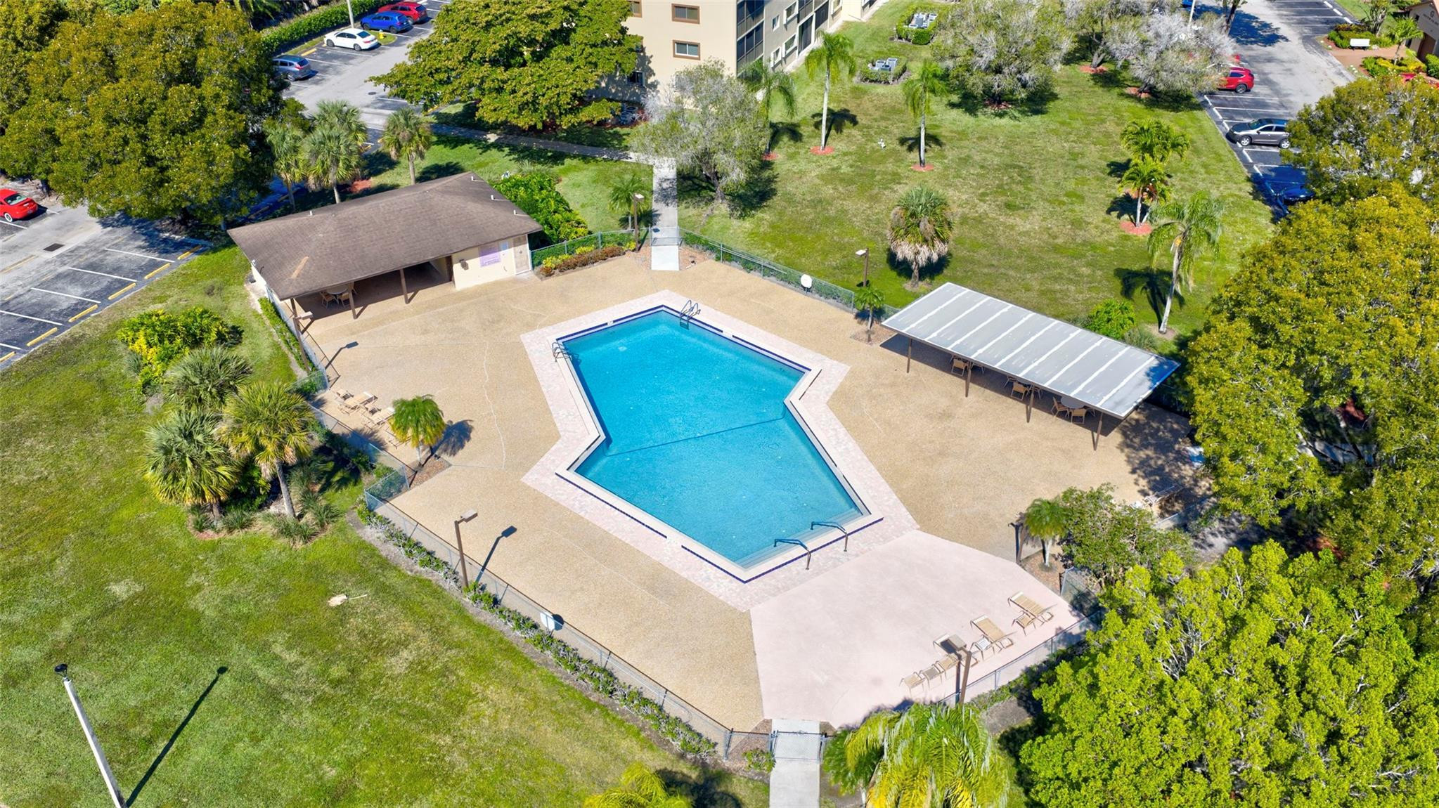 Suffolk @ Century Village - Residential
