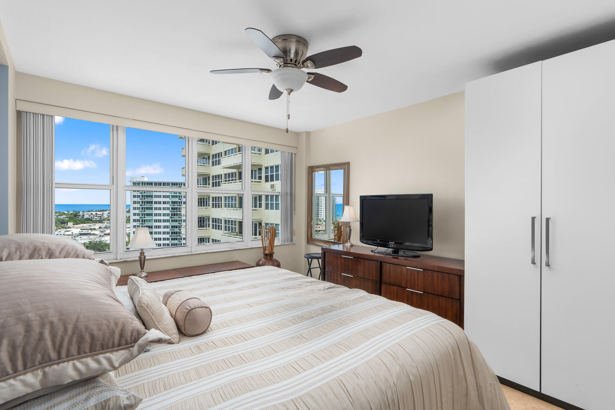 CORAL RIDGE TOWERS NORTH CO-OP - Residential