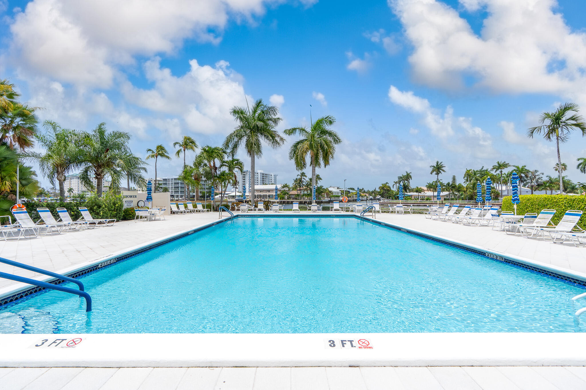 CORAL RIDGE TOWERS NORTH CO-OP - Residential