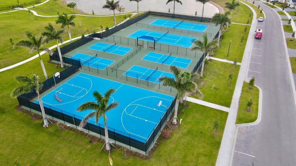 VERANO SOUTH PUD 1 - POD G - PLAT NO. 1 - Residential Lease
