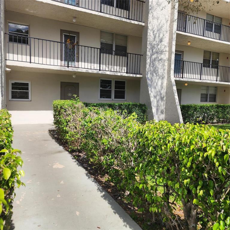 POINCIANA 14 PINE ISLAND RIDGE - Residential