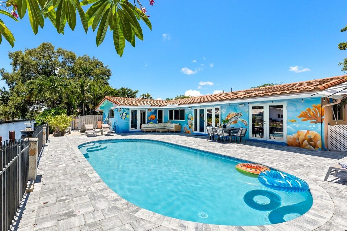 CORAL RIDGE ISLES - Residential