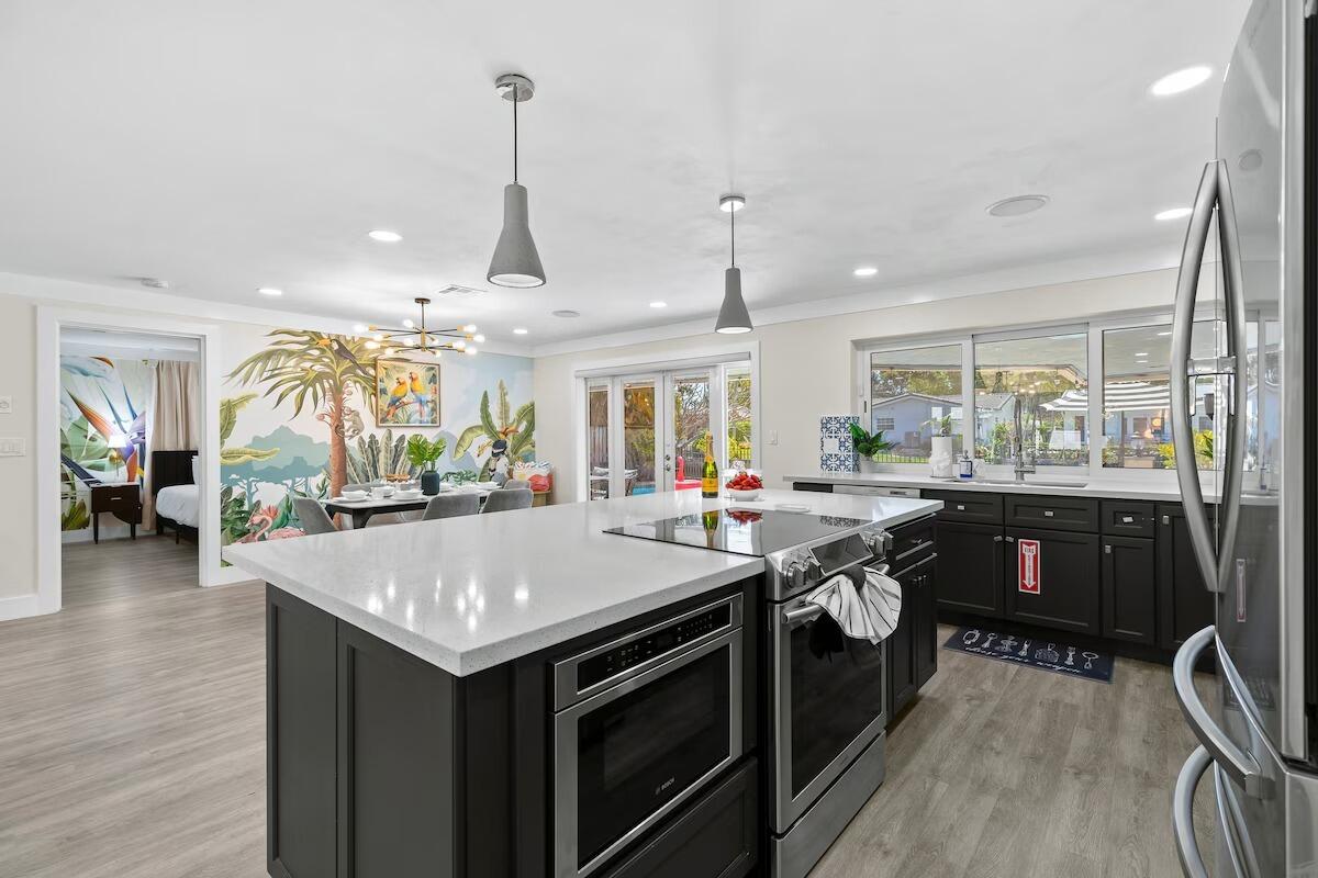 CORAL RIDGE ISLES - Residential