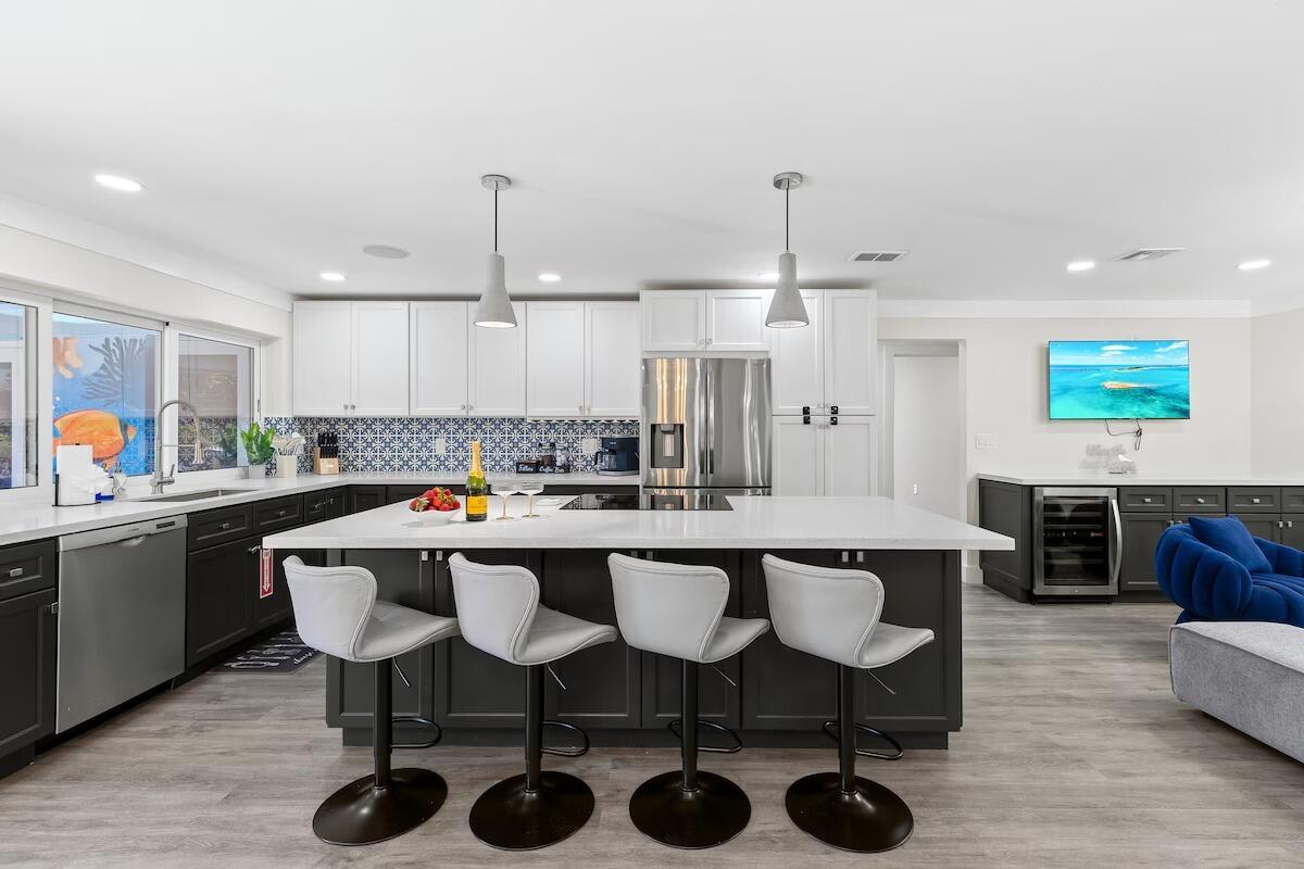 CORAL RIDGE ISLES - Residential