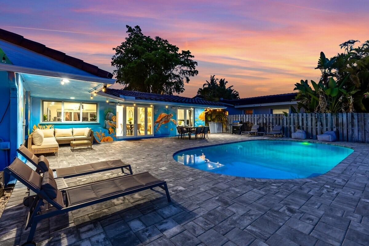 CORAL RIDGE ISLES - Residential
