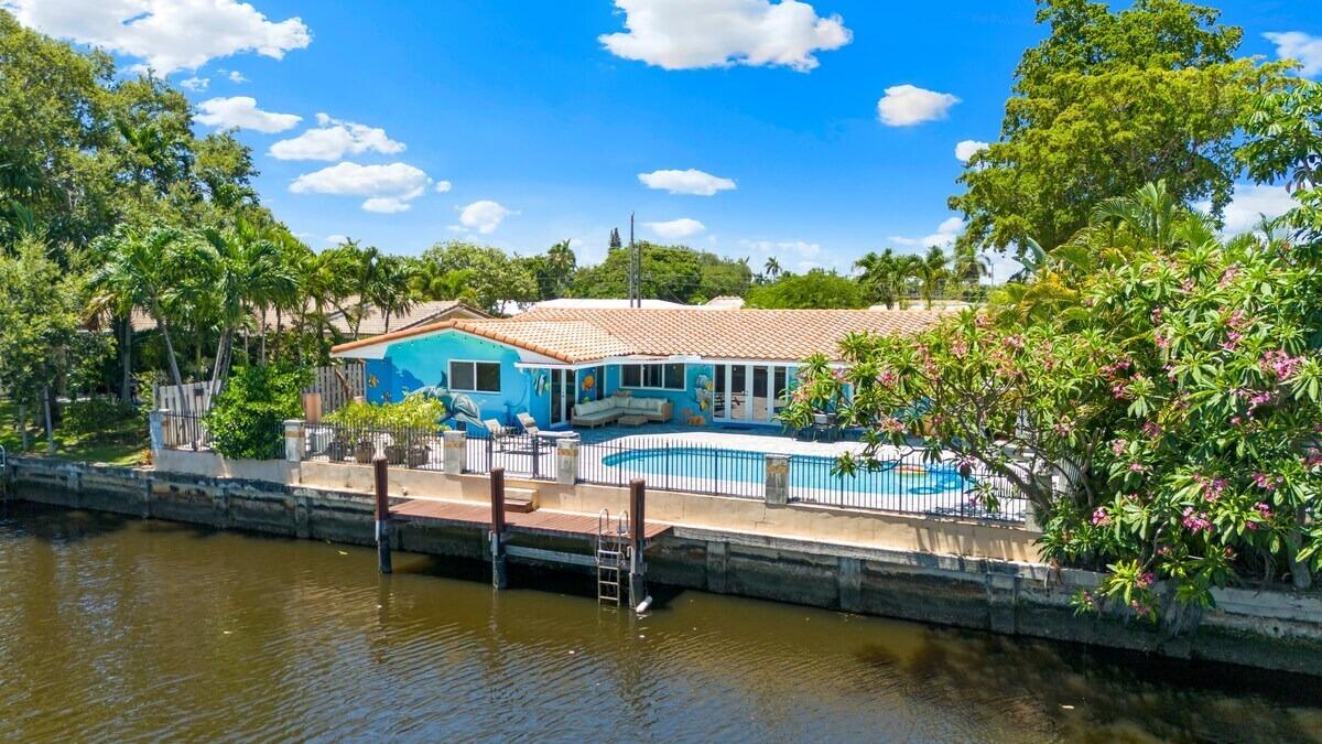 CORAL RIDGE ISLES - Residential