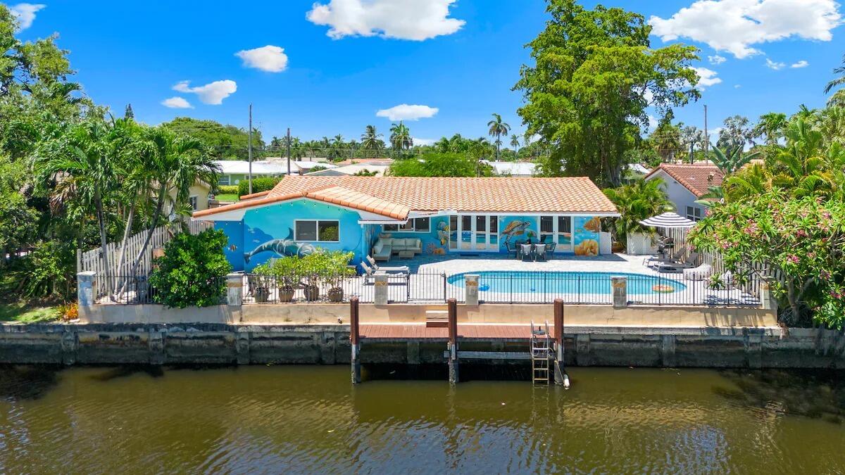 CORAL RIDGE ISLES - Residential