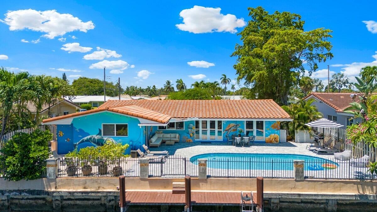 CORAL RIDGE ISLES - Residential