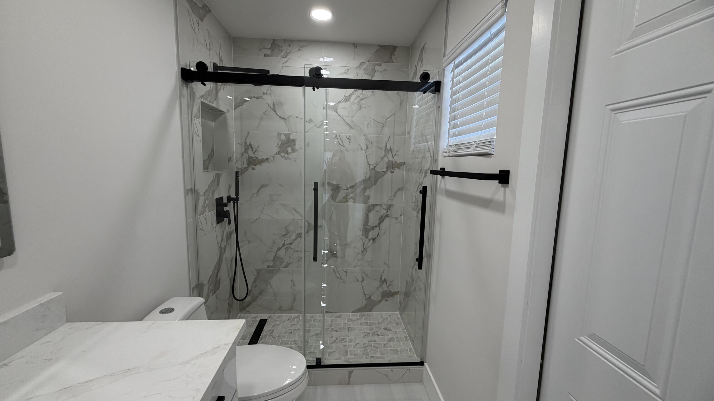 VENETIAN ISLES 3RD SEC - Residential