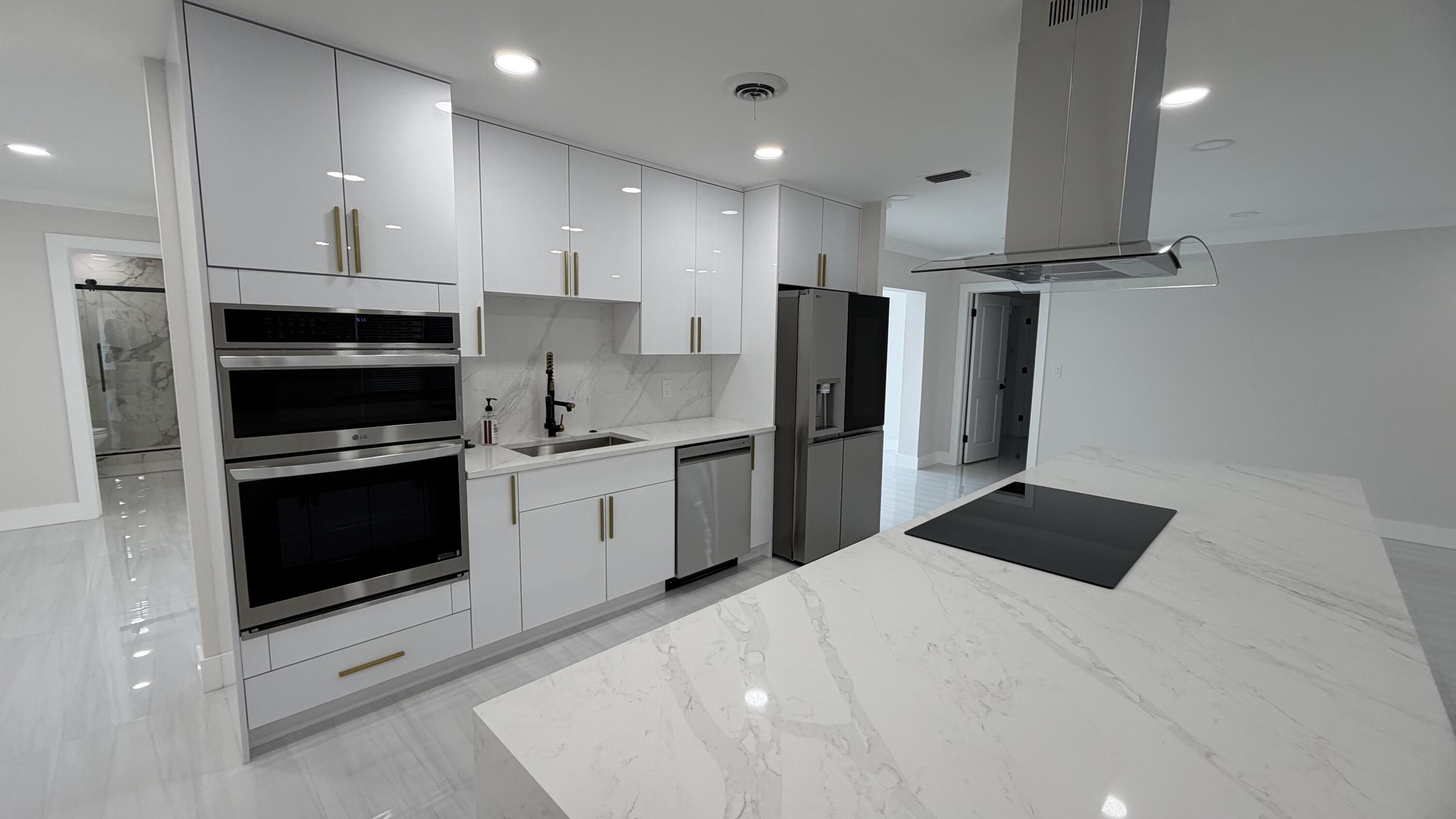 VENETIAN ISLES 3RD SEC - Residential