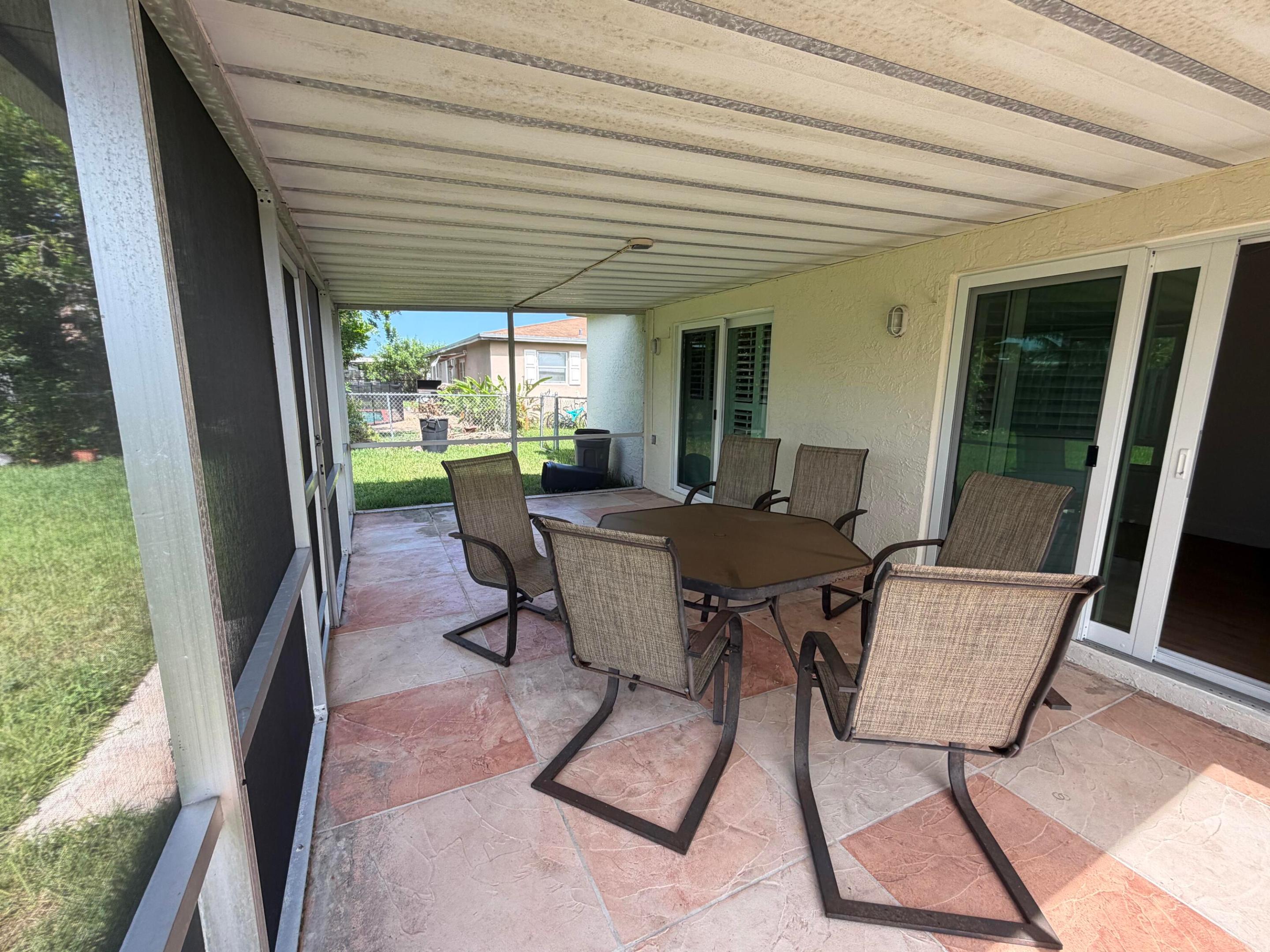 HOLIDAY CITY AT BOCA RATON SEC 4 - Residential Lease