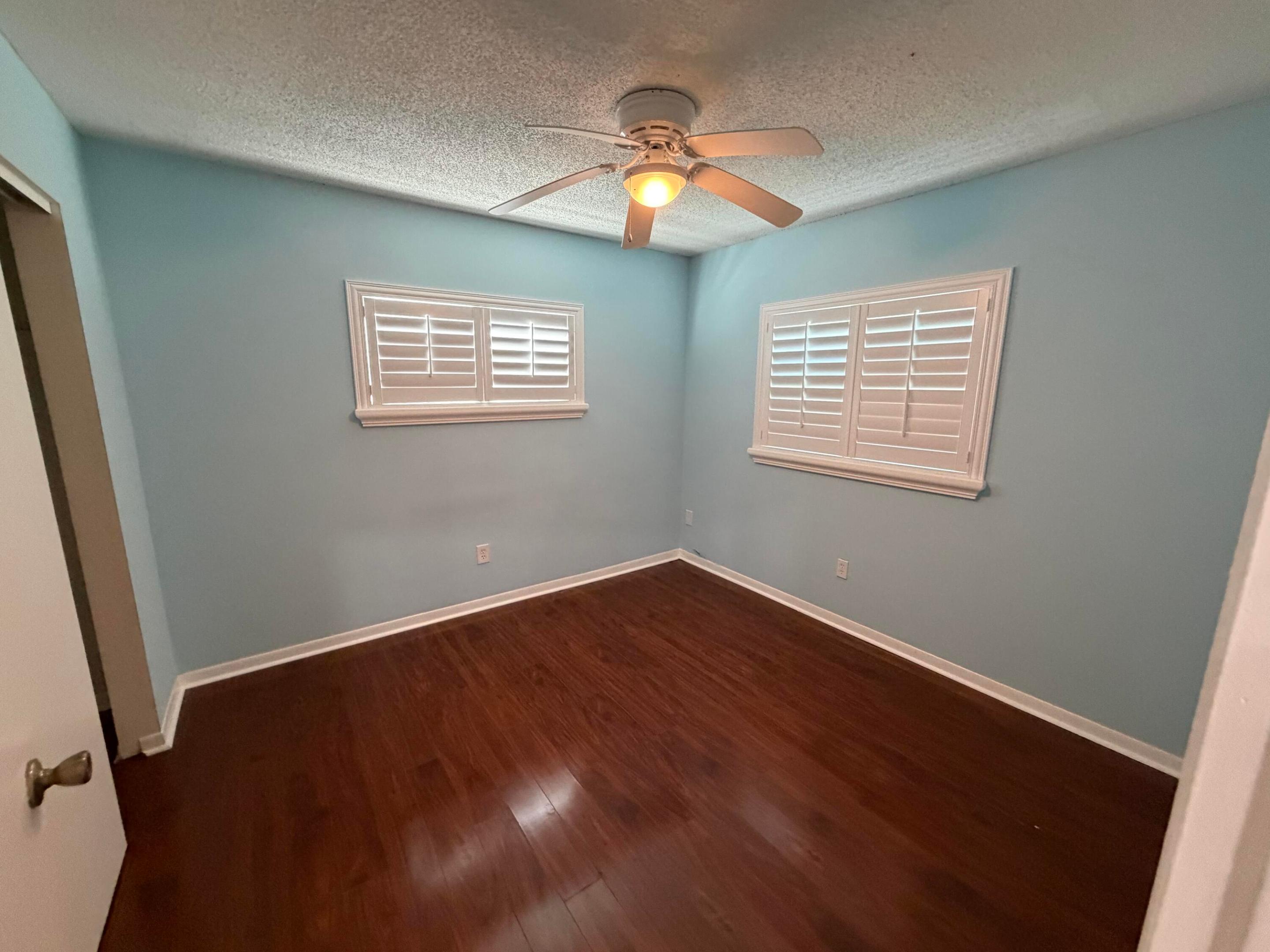 HOLIDAY CITY AT BOCA RATON SEC 4 - Residential Lease