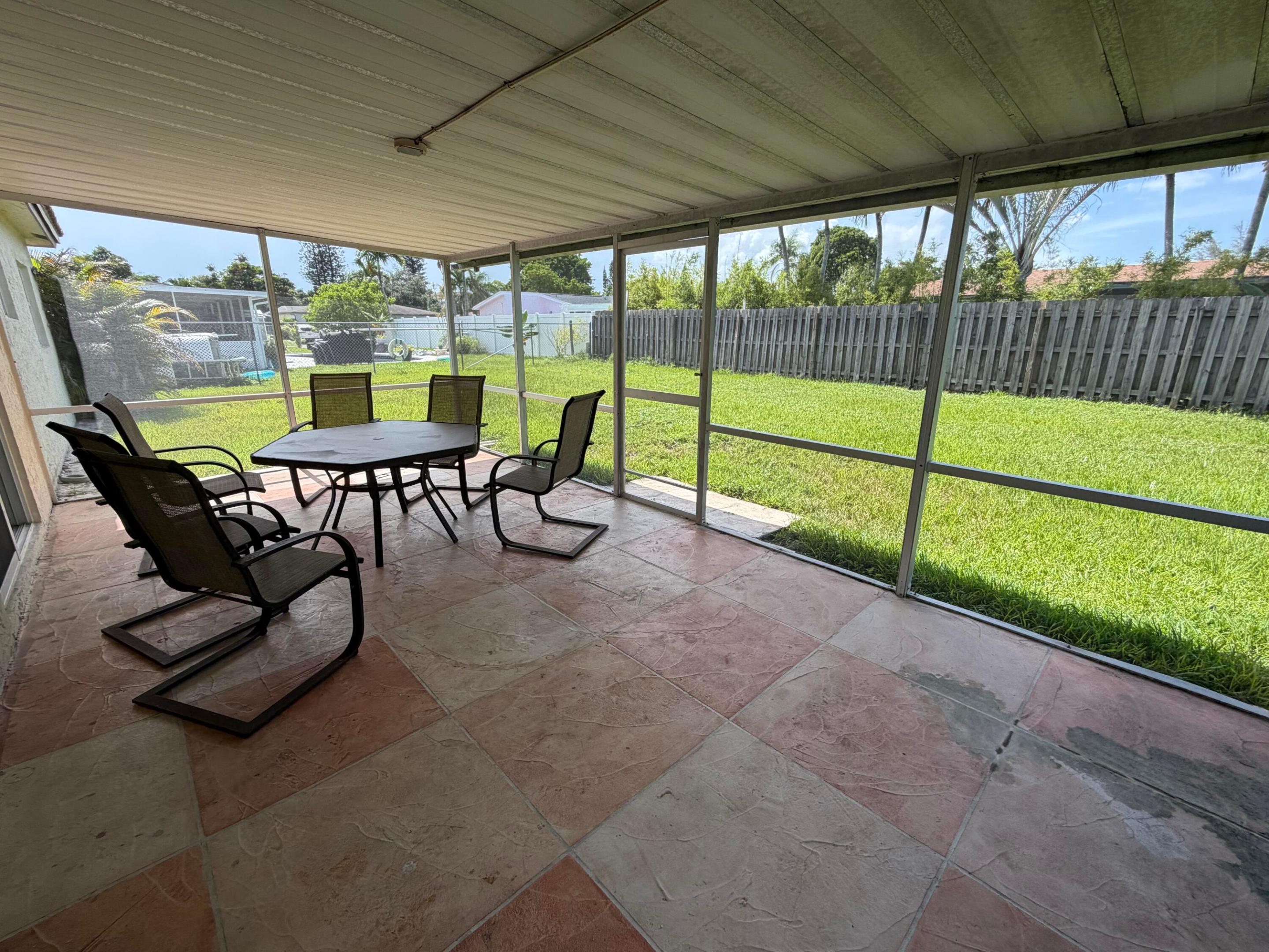 HOLIDAY CITY AT BOCA RATON SEC 4 - Residential Lease