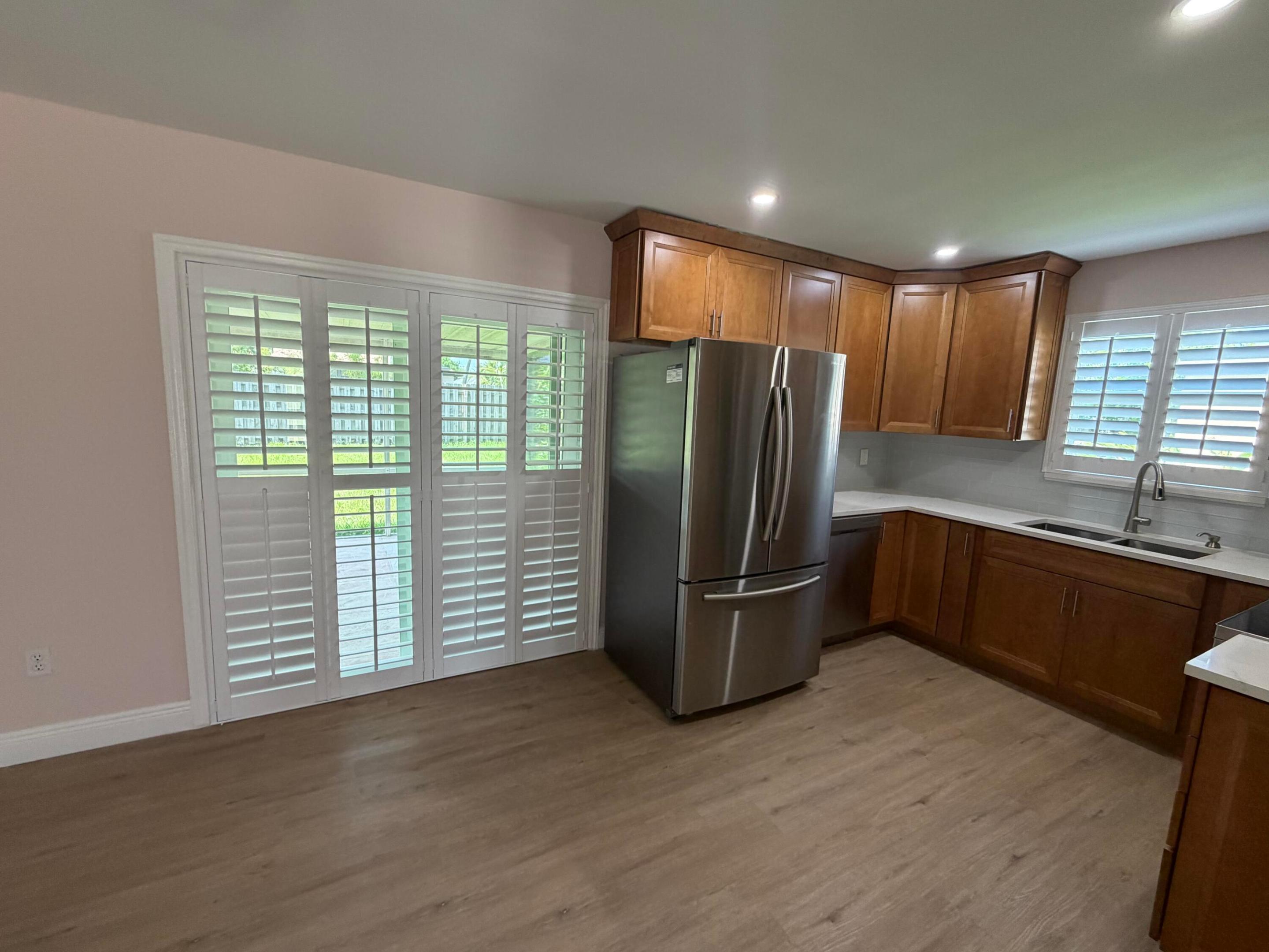 HOLIDAY CITY AT BOCA RATON SEC 4 - Residential Lease