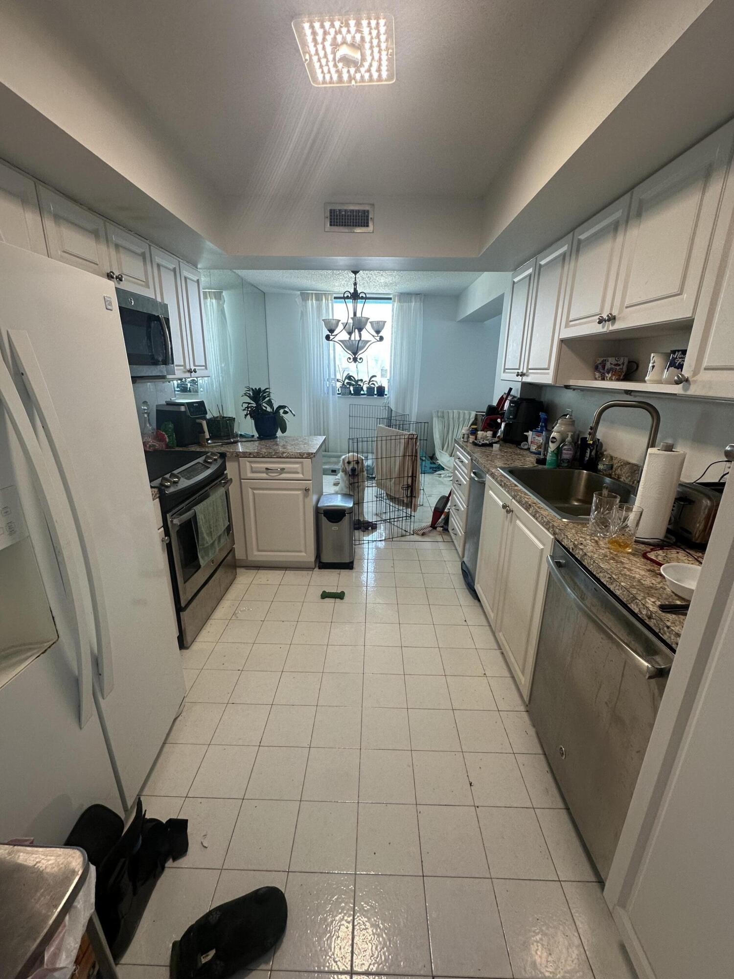 EASTPOINTE CONDO - Residential