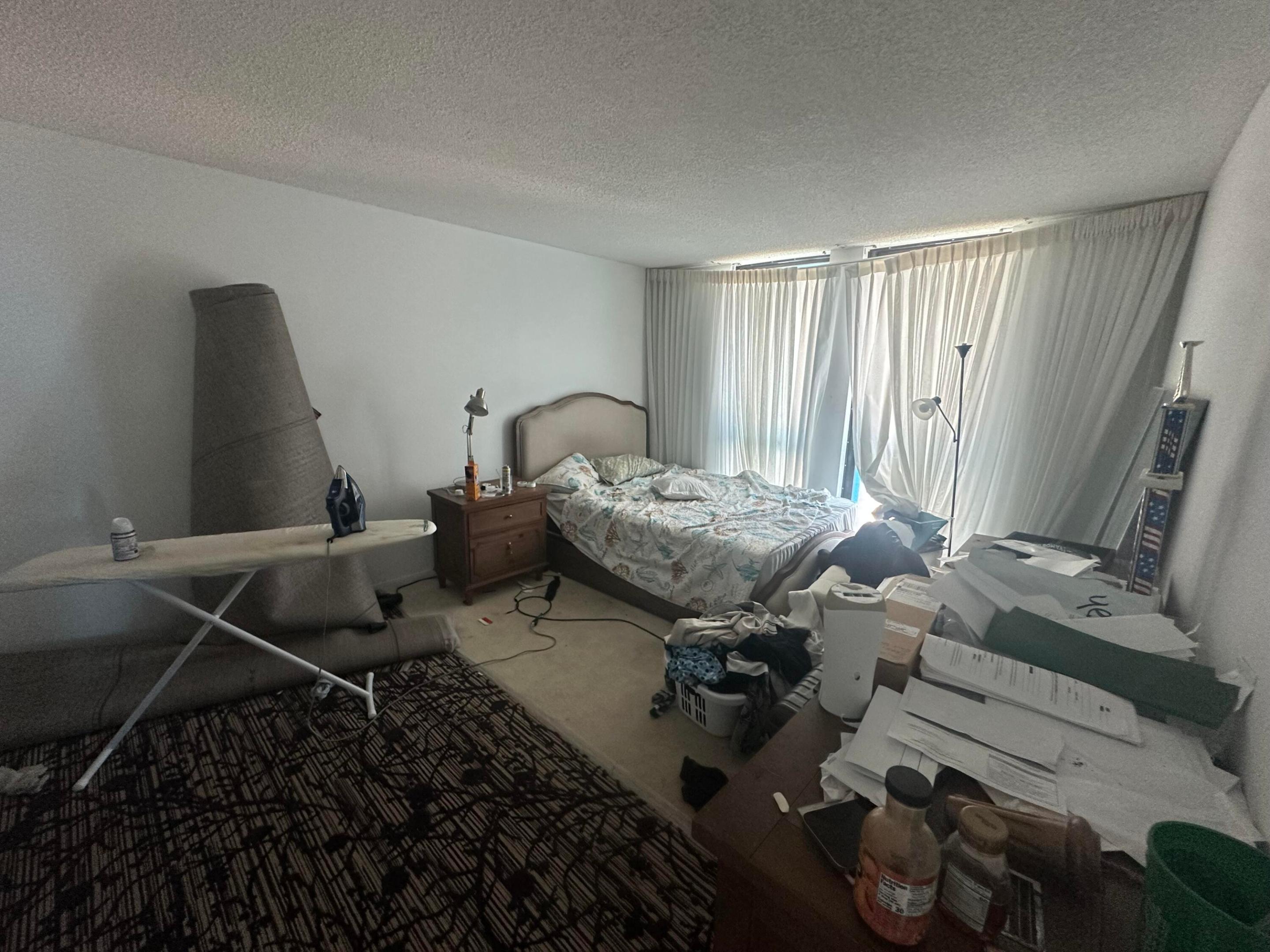 EASTPOINTE CONDO - Residential