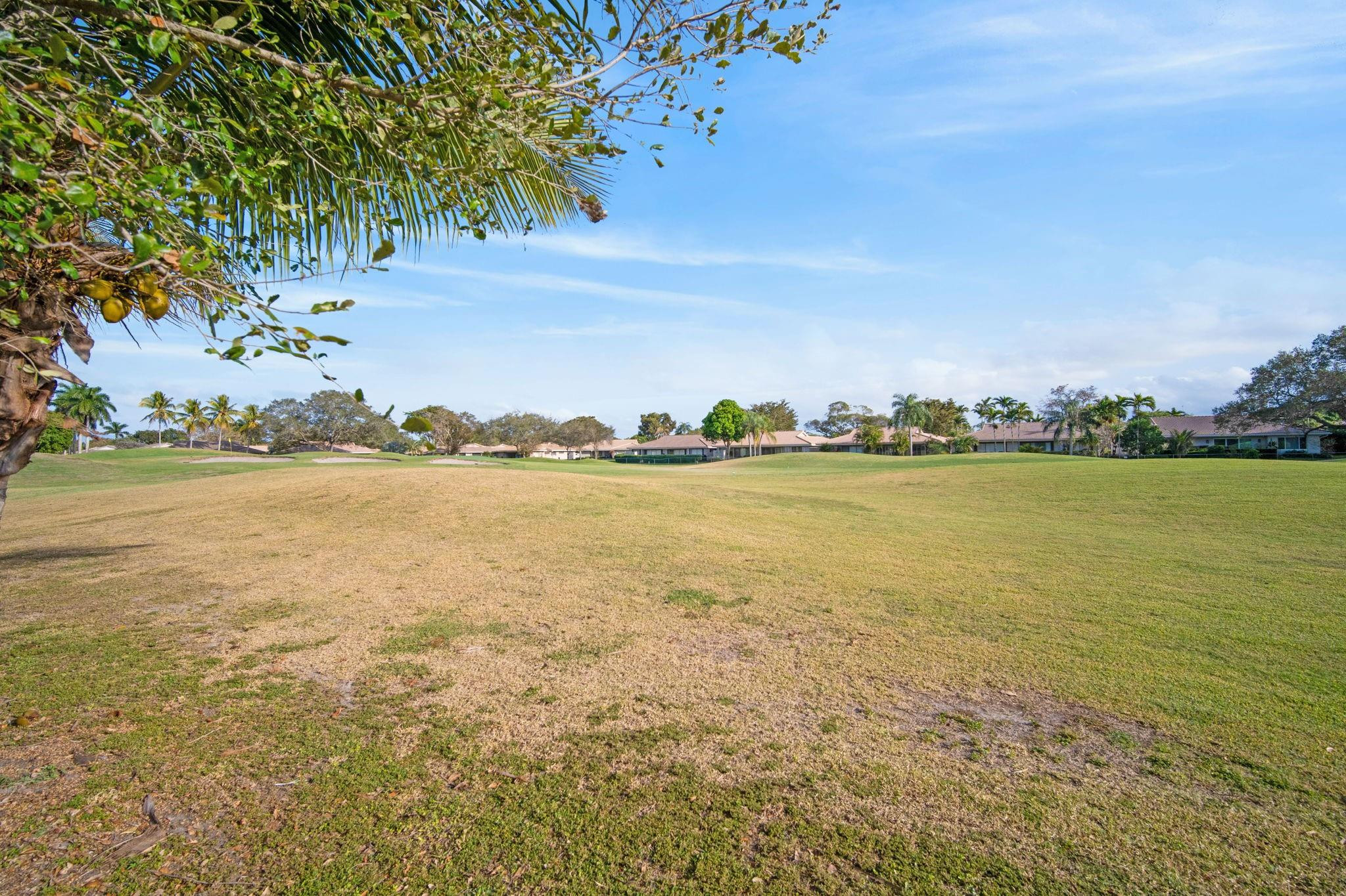 EMERALD HILLS C C APTS CONDO - Residential Lease