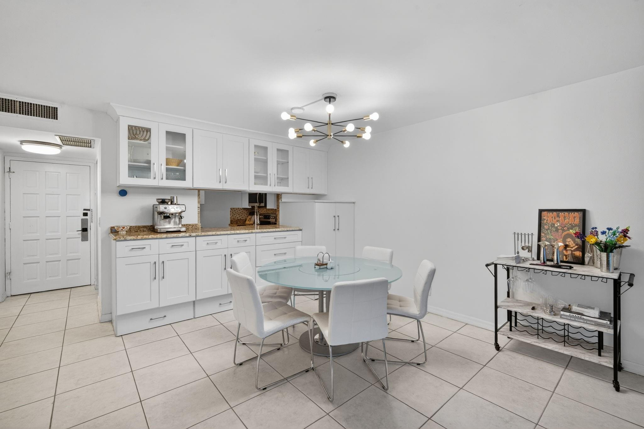 EMERALD HILLS C C APTS CONDO - Residential Lease