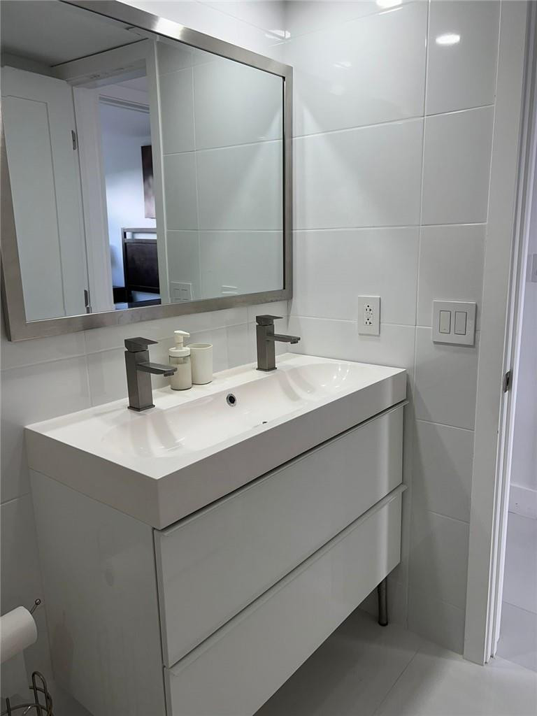 HARWICK HOUSE INC CONDO - Residential Lease