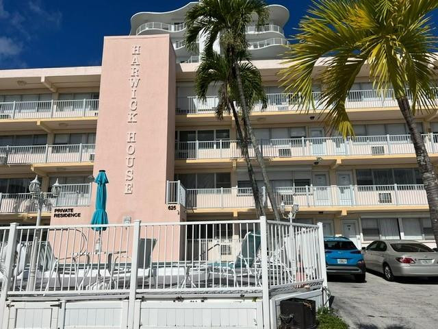 HARWICK HOUSE INC CONDO - Residential Lease