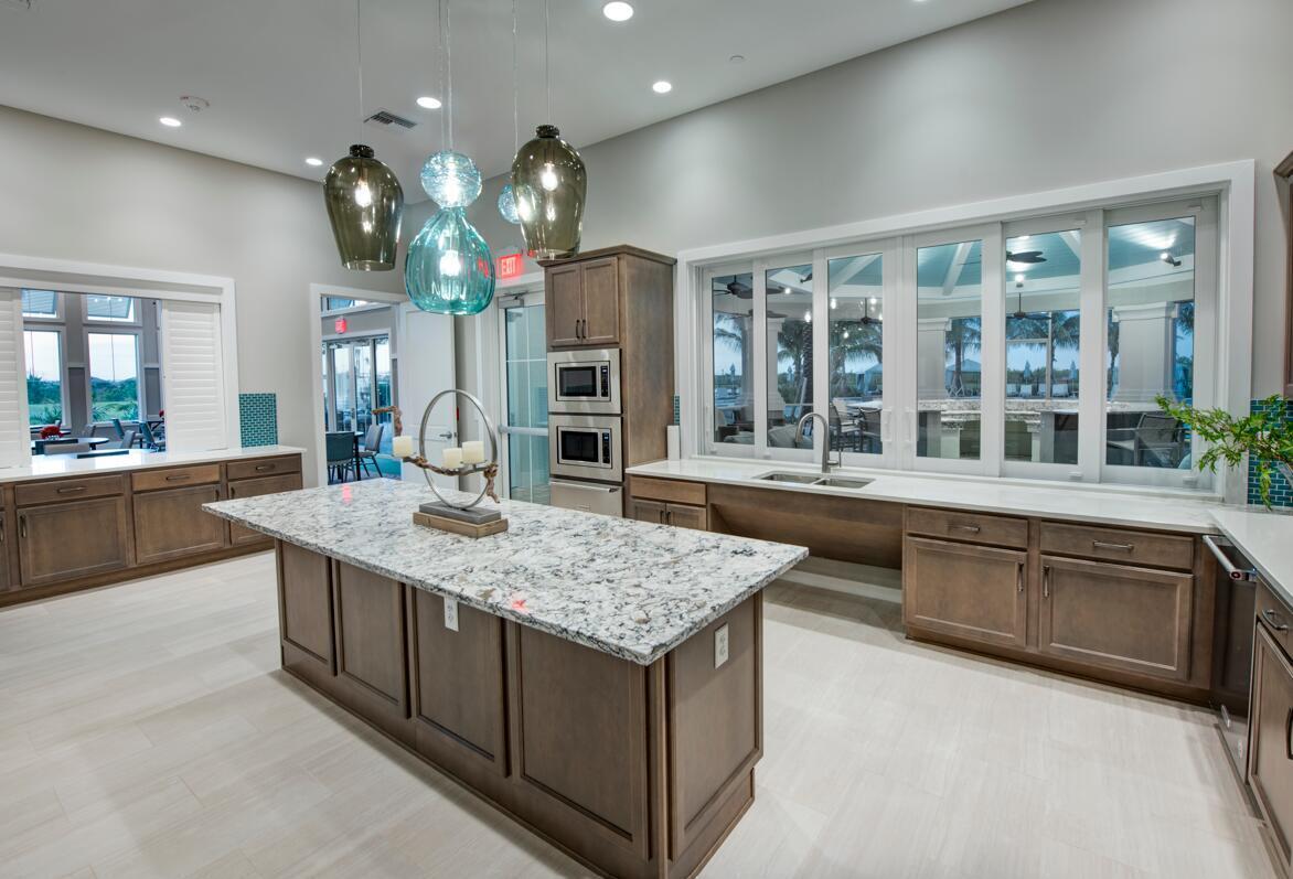 Del Webb Tradition - Residential