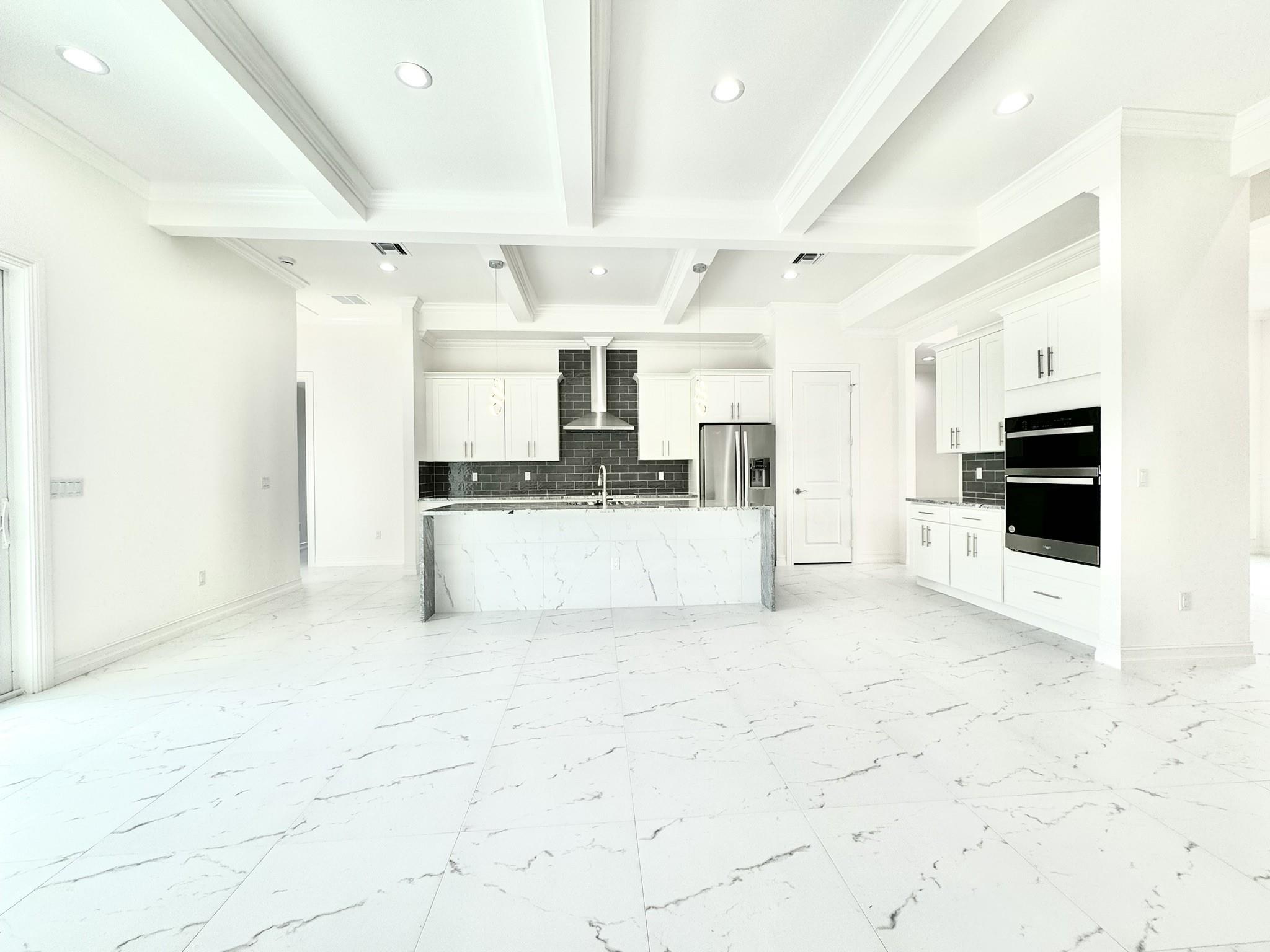 Acreage & Unrec - Residential