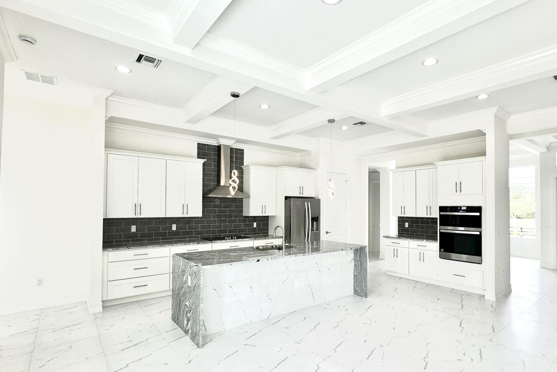 Acreage & Unrec - Residential