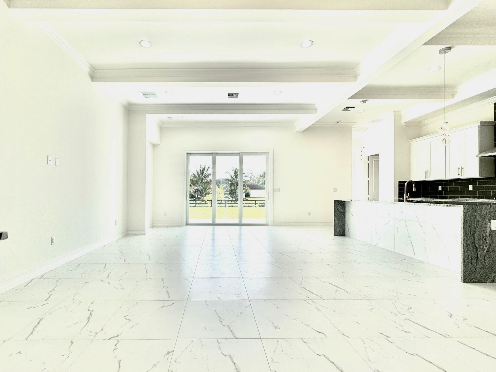 Acreage & Unrec - Residential