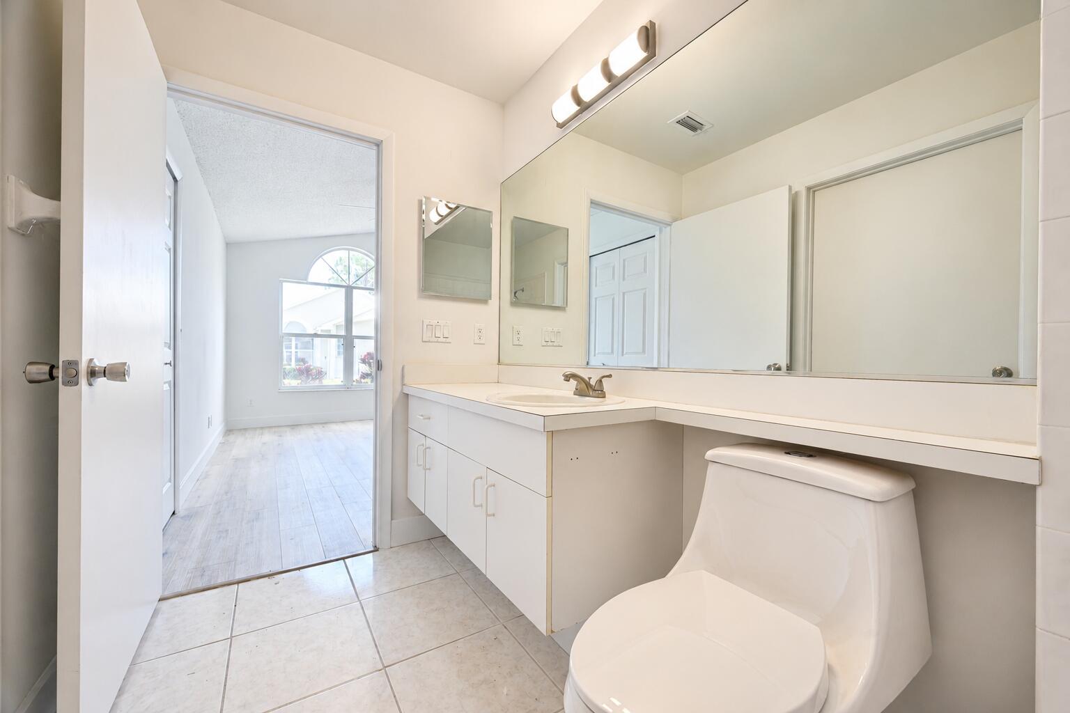 KINGS ISLE - Residential