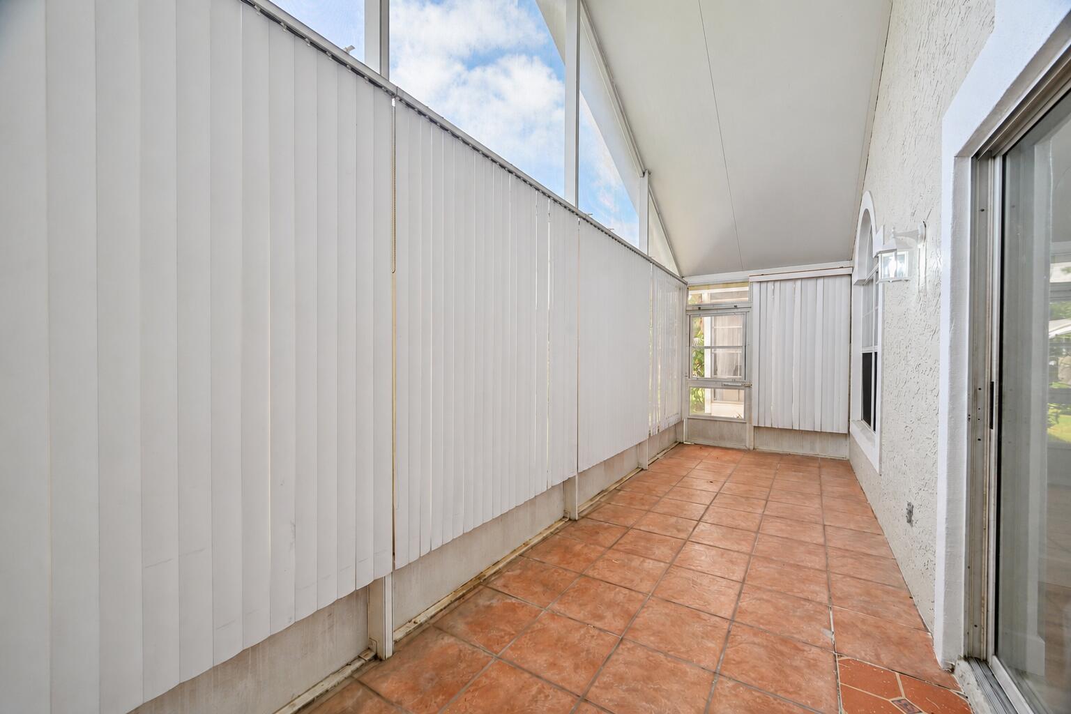 KINGS ISLE - Residential