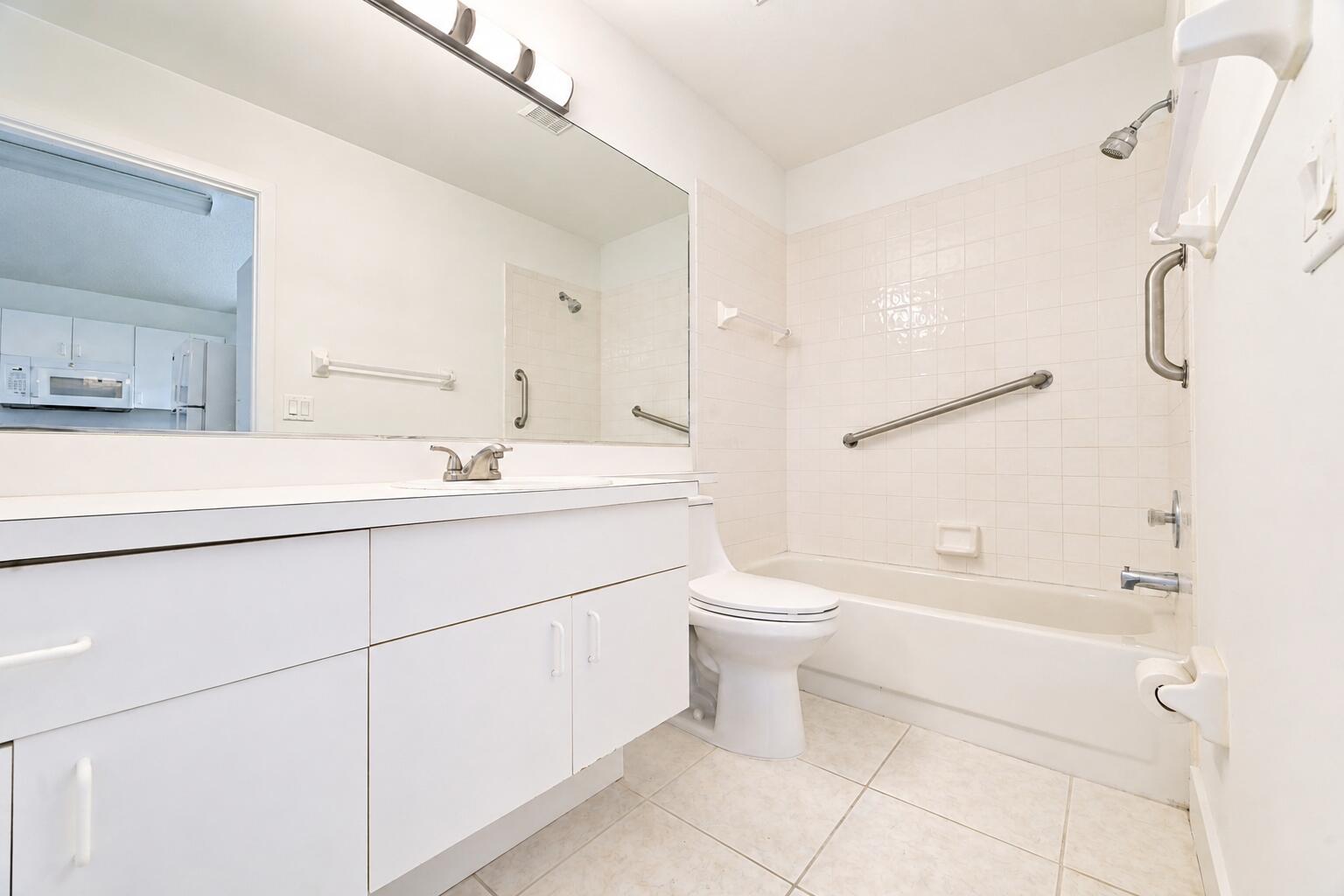KINGS ISLE - Residential