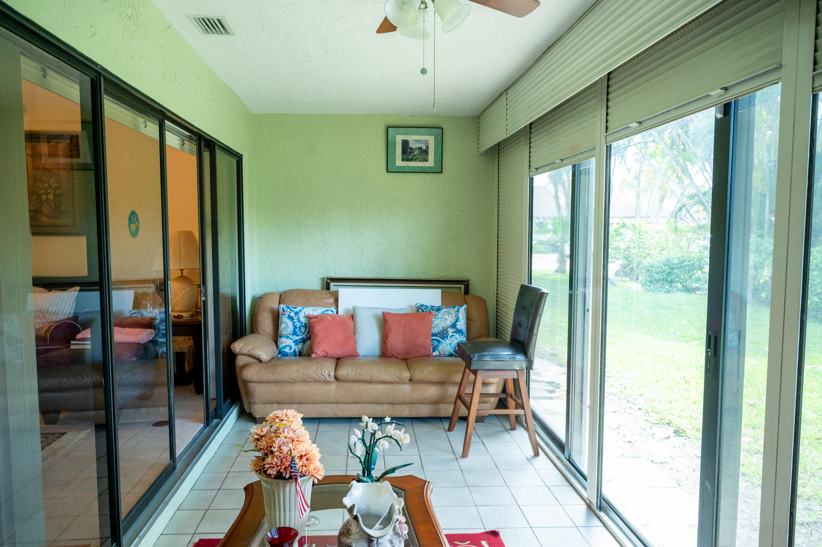 MEED RACQUET CLUB 4 - Residential