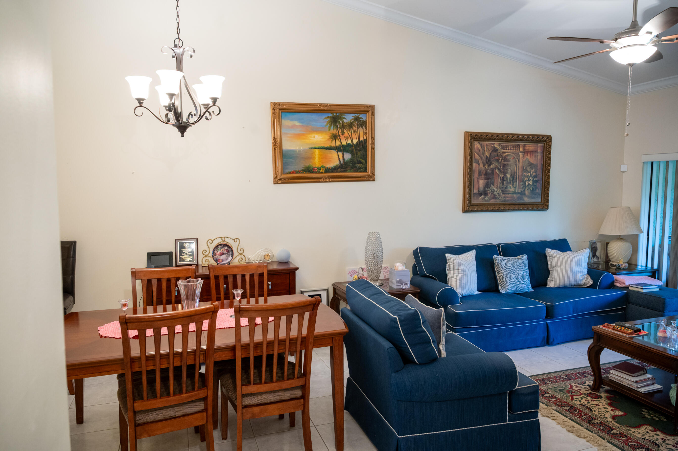 MEED RACQUET CLUB 4 - Residential