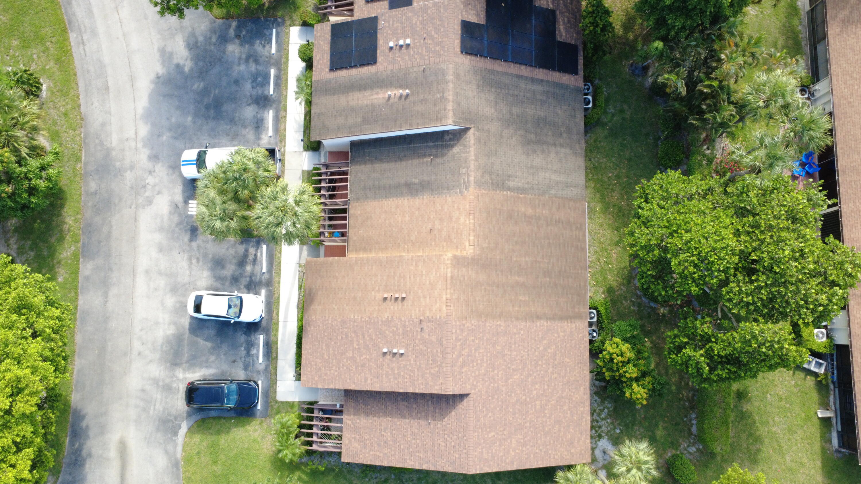 MEED RACQUET CLUB 4 - Residential