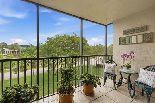 CONDOMINIUM 2 OF ENVIRON II - Residential