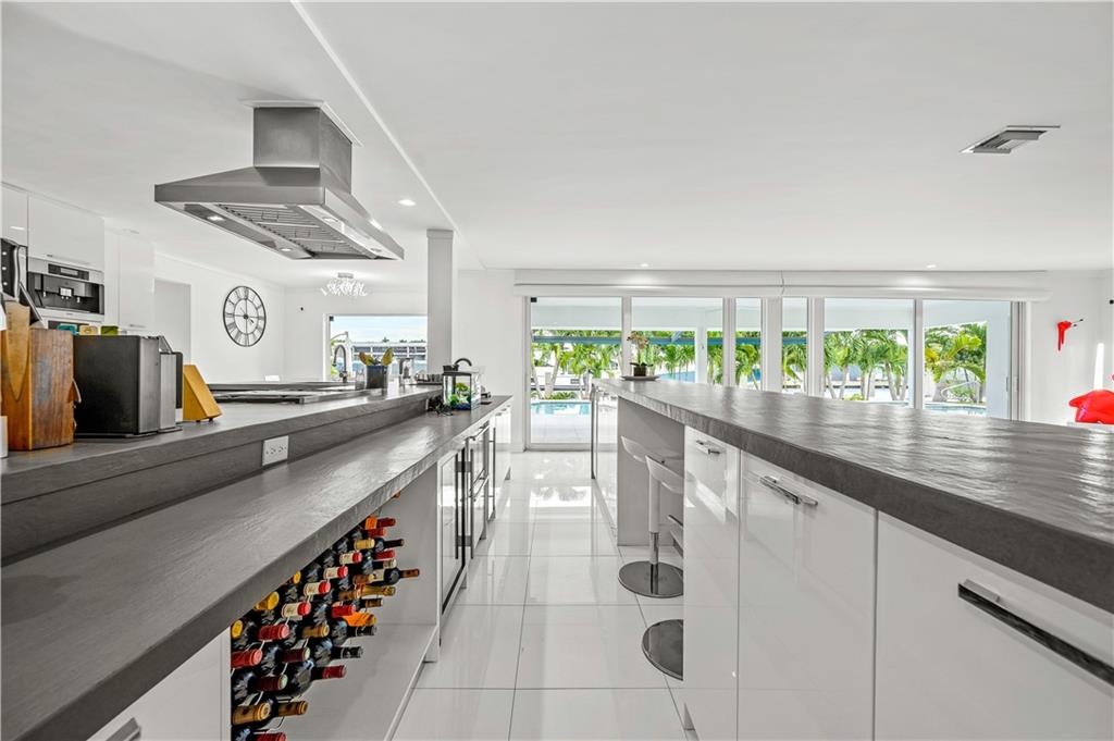 HARBOR BEACH - Residential