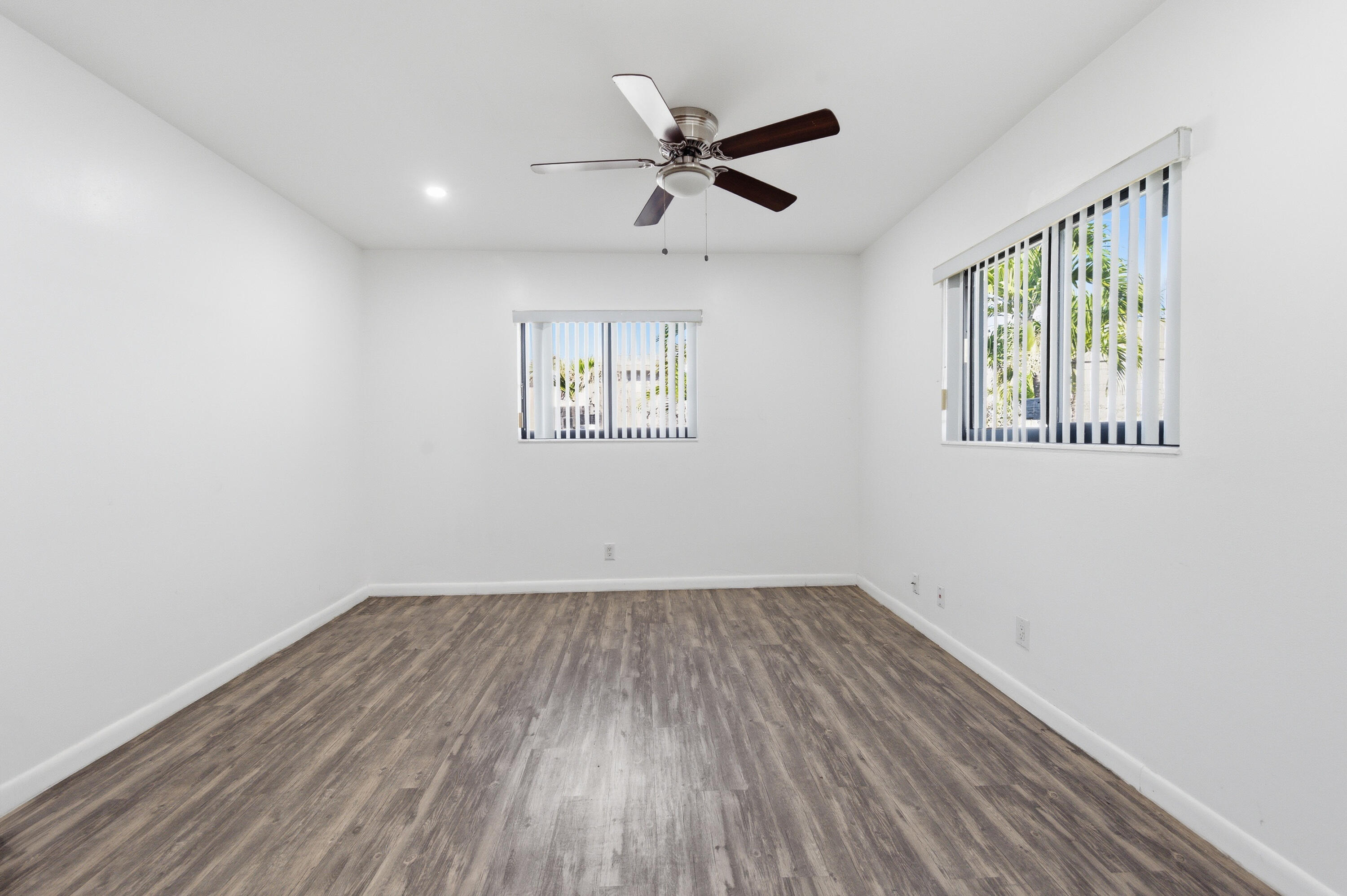 PROSPECT GARDENS - Residential Income