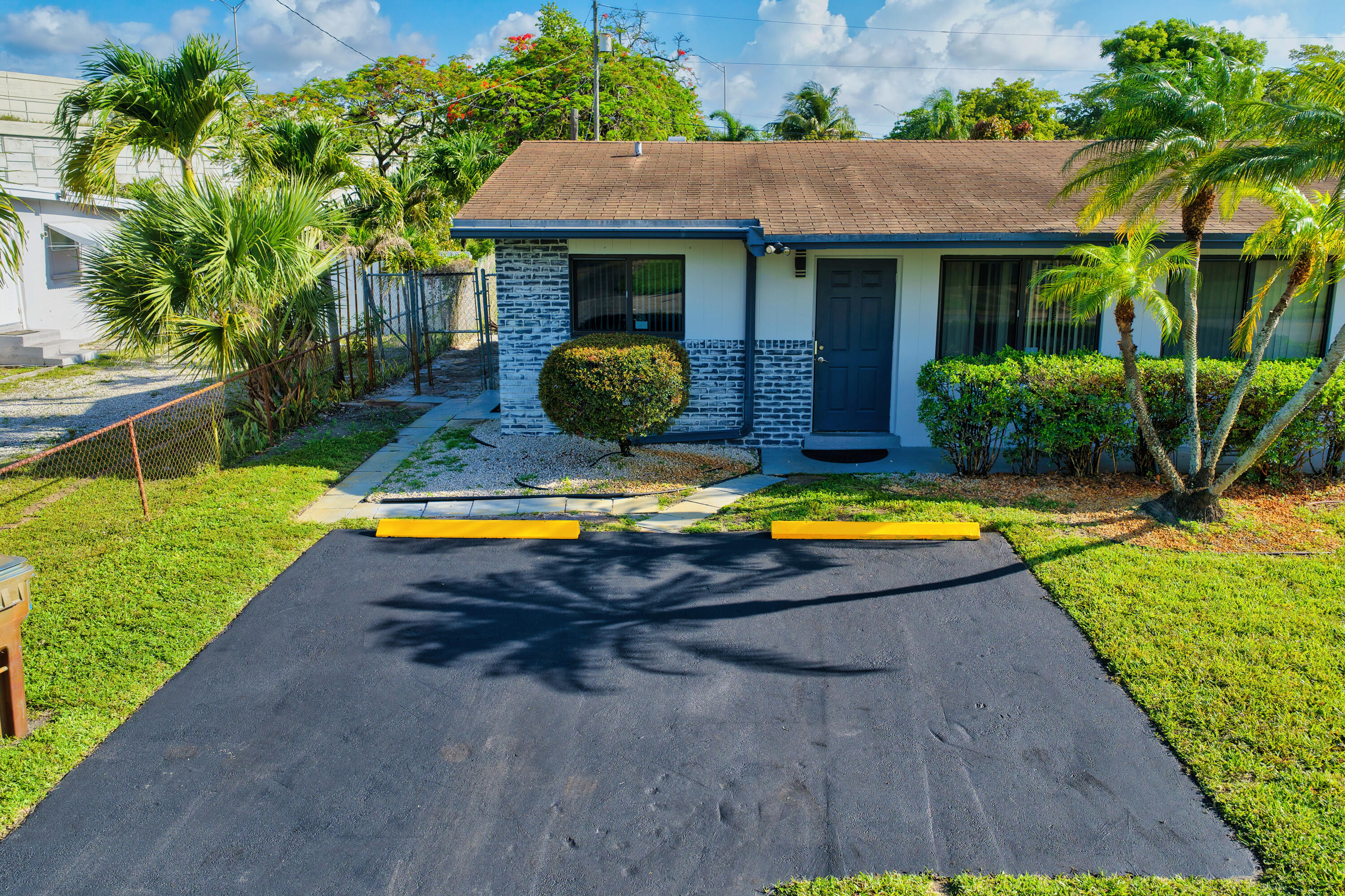 PROSPECT GARDENS - Residential Income