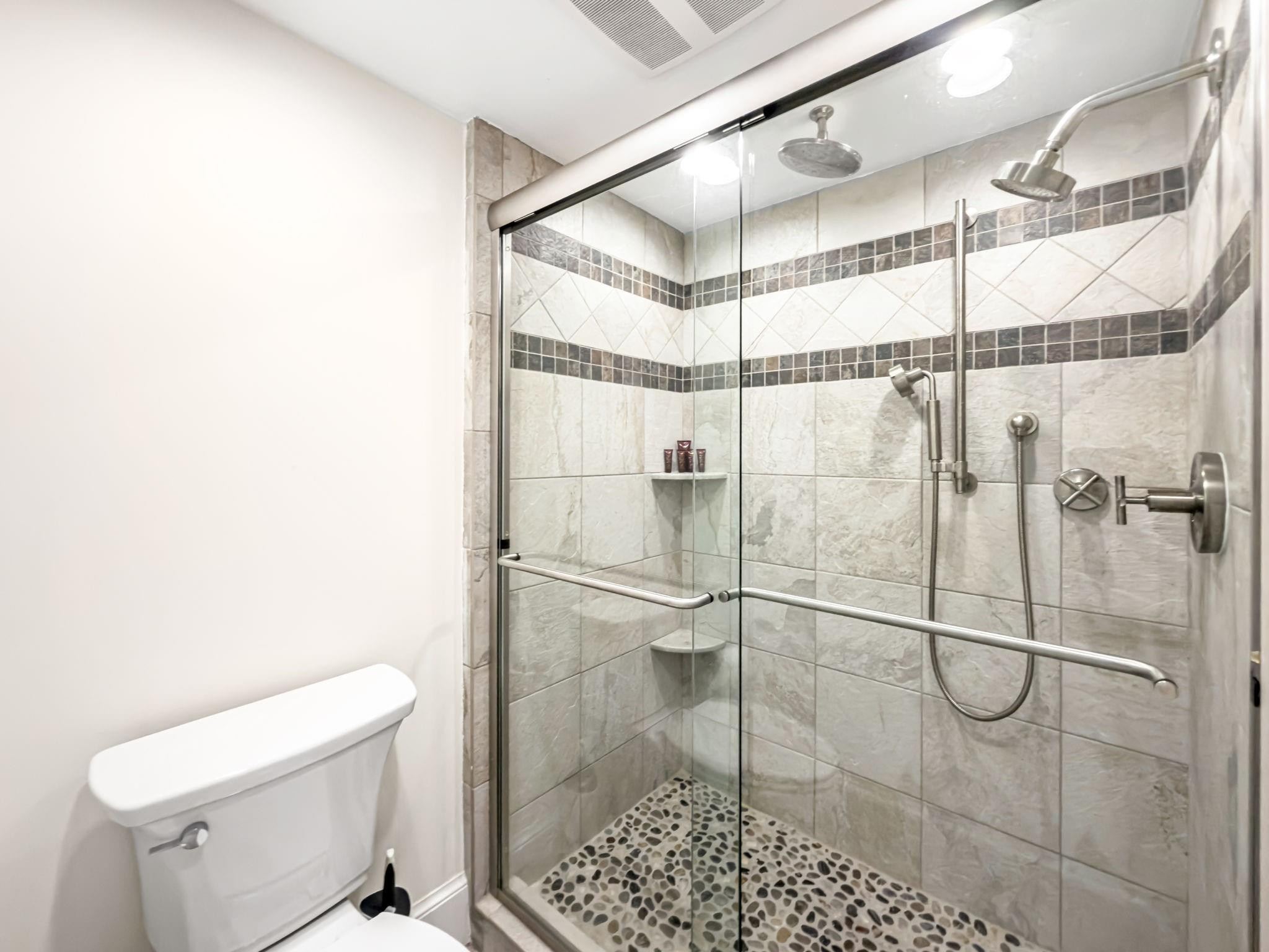 Drexel Arms Condo - Residential