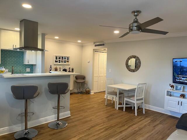HOLIDAY SPRINGS VILLAGE 1 CONDO - Residential