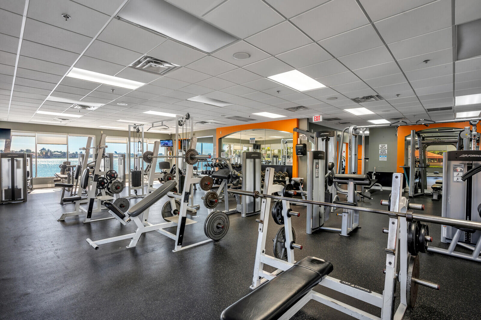 SUNSET LAKES PLAT TWO - Residential