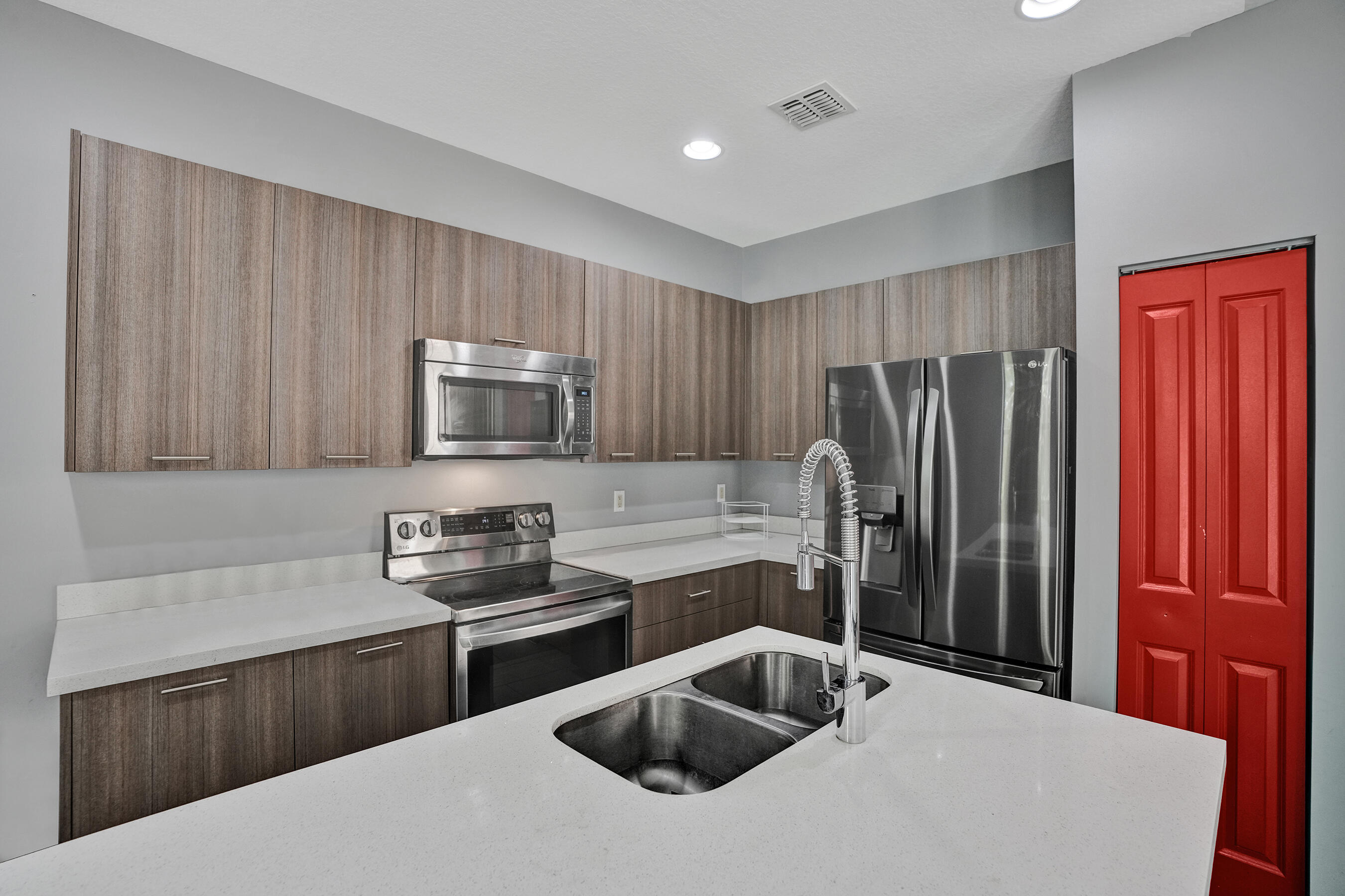 SABAL PALM BY PRESTIGE - Residential