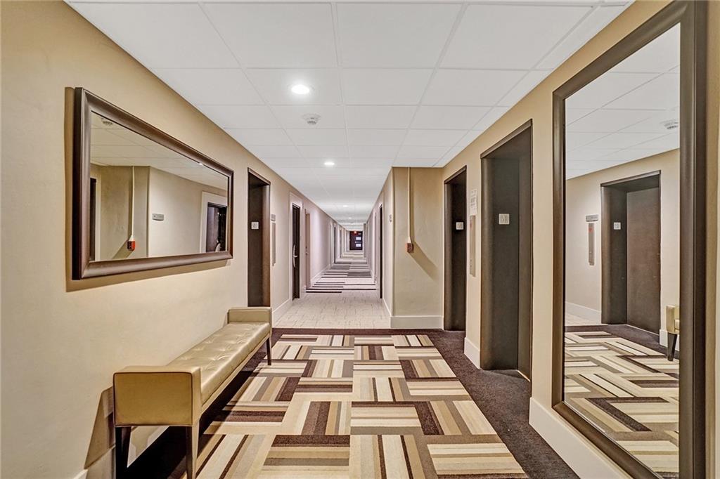 Coral Ridge Towers East - Residential