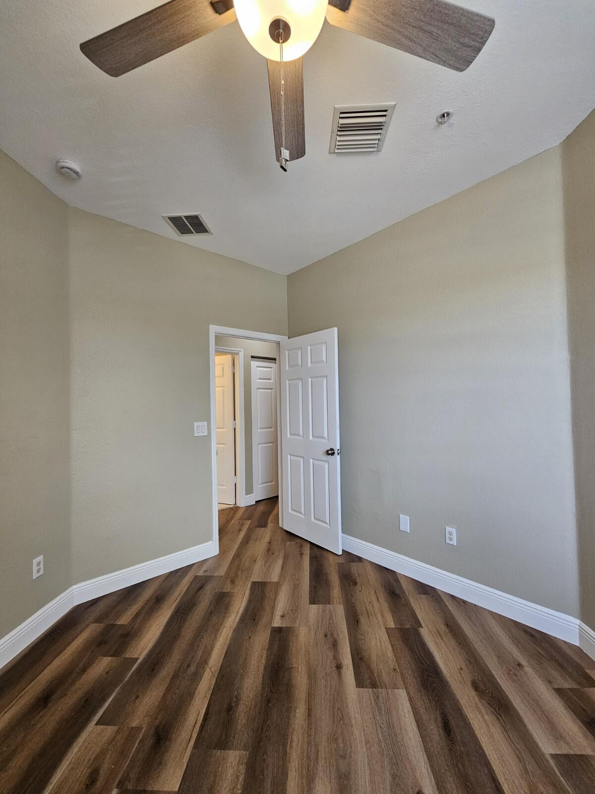 MARSH HARBOUR 4 CONDO - Residential Lease