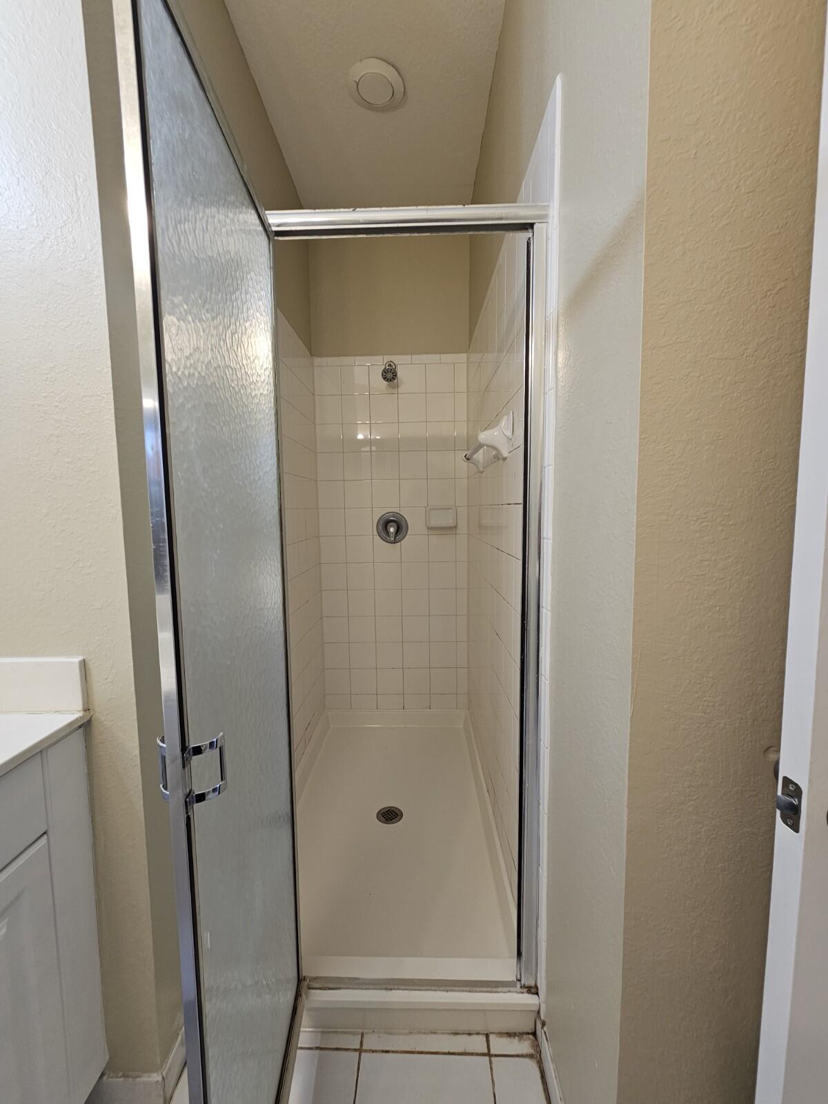 MARSH HARBOUR 4 CONDO - Residential Lease