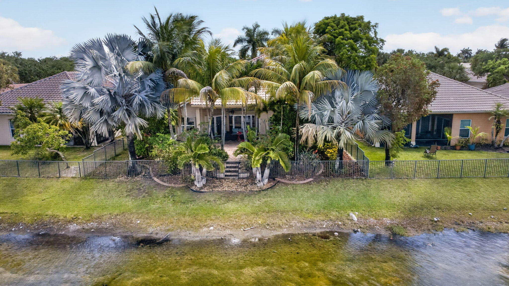 PARKLAND ISLES - Residential